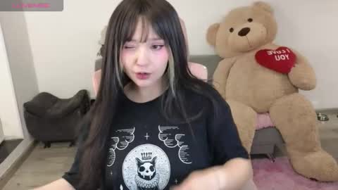 Snapshot of kurochan420 chatting on 03.18.26 Andy online show from 03.18.26