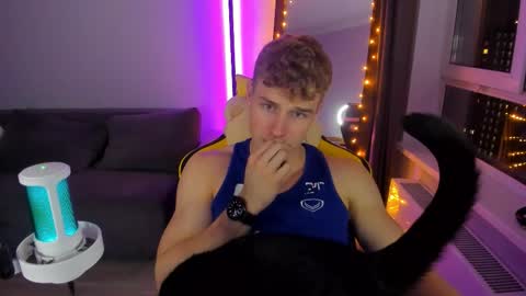 kurt_hanssen online show from 10.25.25