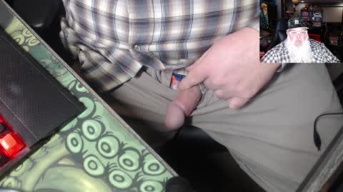 Snapshot of kustom77 chatting on 01.30.25 Vlad Voivode of Wallachia online show from 01.30.25