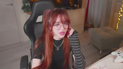 Snapshot of kveilynn chatting on 03.04.26 Kveilynn online show from 03.04.26