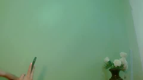 Kween online show from 01.03.25