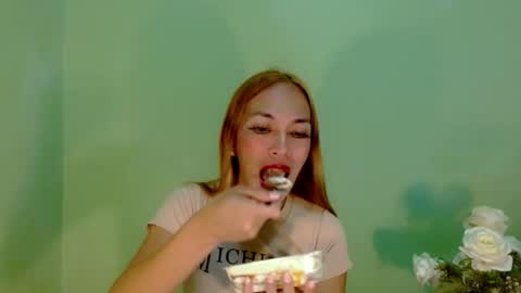 Kween online show from 01.05.25