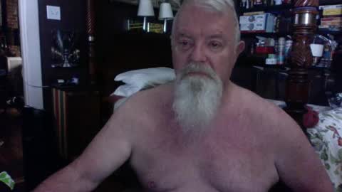Snapshot of kyhgihntight chatting on 07.17.26 Nick Nude Celt KYHighNTight online show from 07.17.26