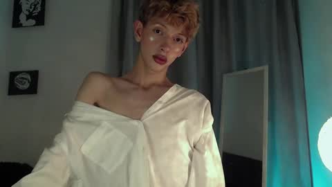 Snapshot of kyle__cooper chatting on 12.07.24 Kyle Cooper online show from 12.07.24