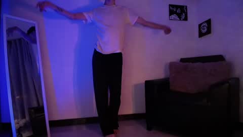 Snapshot of kyle__cooper chatting on 01.21.25 Kyle Cooper online show from 01.21.25