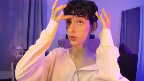 Snapshot of kyle__cooper chatting on 02.25.25 Kyle Cooper online show from 02.25.25