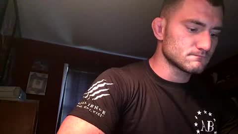 Snapshot of kylegotittt chatting on 01.12.25 Hotbody545 online show from 01.12.25