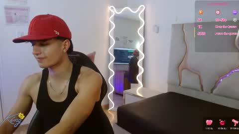 Snapshot of kyler_tay chatting on 05.12.26 kyler_tay online show from 05.12.26