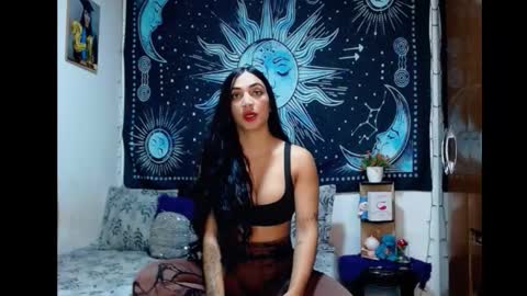 kylie online show from 10.30.25