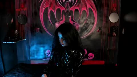 submissive demon Please help me to reach 500 thumbs up online show from 04.26.26