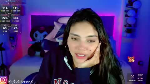 k ylie online show from 12.30.24