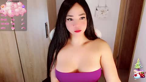 Snapshot of kylie_martinez chatting on 12.03.24 kylie martinez online show from 12.03.24