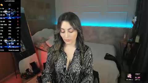 Snapshot of kylie_mellow chatting on 06.28.26 Kylie online show from 06.28.26