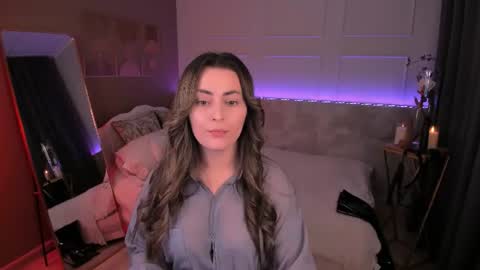 Snapshot of kylie_mellow chatting on 07.14.26 Kylie online show from 07.14.26
