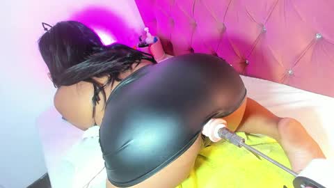 kylie Sttel online show from 03.31.26