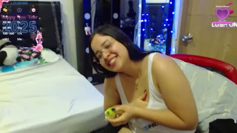 Snapshot of kylie_switch chatting on 01.14.25 Instagram Kylie switch followme buy lovense here online show from 01.14.25