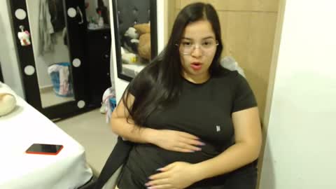 Snapshot of kylie_switch chatting on 03.11.25 Instagram Kylie switch followme buy lovense here online show from 03.11.25