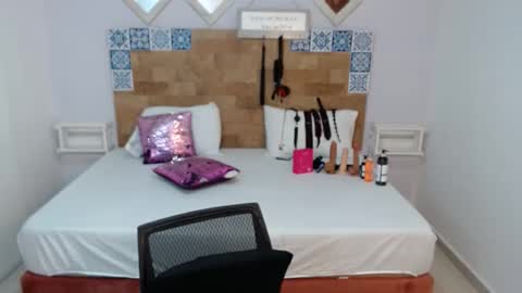 Melissa online show from 11.20.25