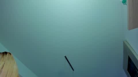 KYLIE online show from 01.05.25