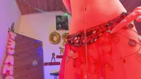 Snapshot of kyliekandy chatting on 04.25.26 online show from 04.25.26