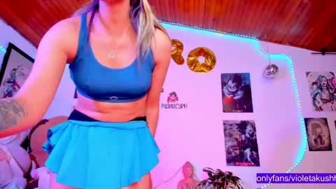 Snapshot of kyliekandy chatting on 05.25.26 online show from 05.25.26