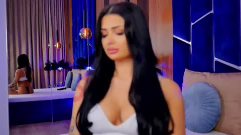 Jenny online show from 11.24.25