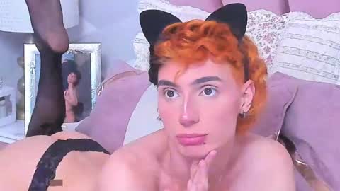 Kylie jl online show from 04.16.26