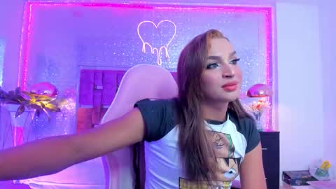 Kylie online show from 10.16.25