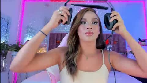 Kylie online show from 10.20.25