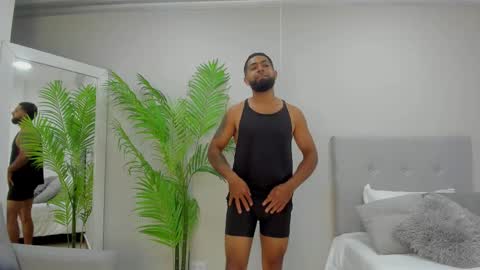 Kylliam Levis online show from 03.11.25