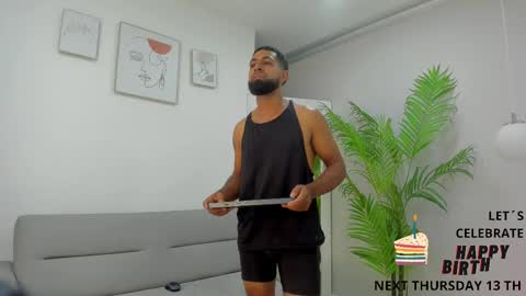 Kylliam Levis online show from 03.11.25