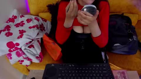 Snapshot of kyomi_chang chatting on 05.14.26 Kyomi online show from 05.14.26
