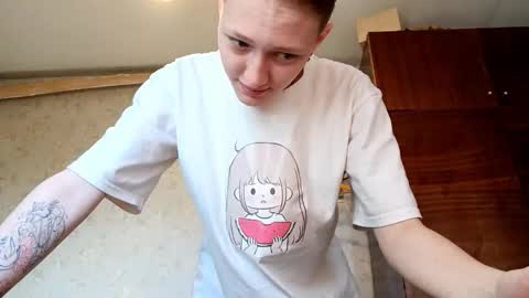 Snapshot of kyongsevenbergen chatting on 10.12.25 Eva online show from 10.12.25