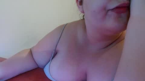 Snapshot of kyra_vex chatting on 06.07.26 kyra_vex online show from 06.07.26