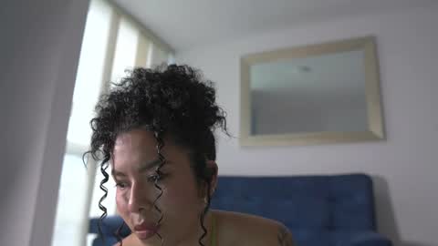 schedule 300 pm - 1100pm colombia time online show from 03.06.25