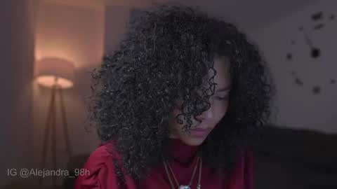 schedule 300 pm - 1100pm colombia time online show from 09.29.25