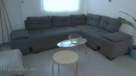 schedule 300 pm - 1100pm colombia time online show from 10.10.25