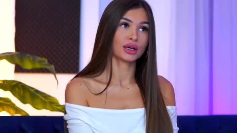 Kyssa online show from 10.08.25