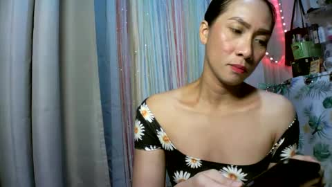 kyutshyne online show from 02.17.25