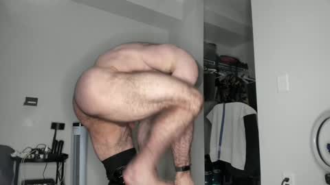 Snapshot of l0v35_2_5p00g3 chatting on 12.17.24 l0v35_2_5p00g3 online show from 12.17.24