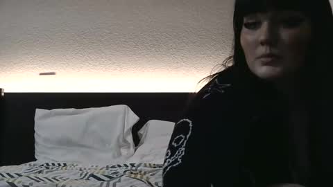 Snapshot of l1lybaby chatting on 05.18.26 Lily online show from 05.18.26