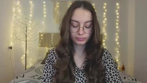 Margo  online show from 12.17.25