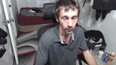 l1v1nth3dr3am online show from 10.29.25