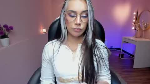 Snapshot of la_monitora chatting on 07.14.26 T A T I A N A online show from 07.14.26