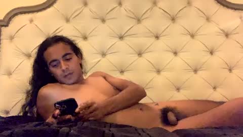 labaemaerijae online show from 12.14.24