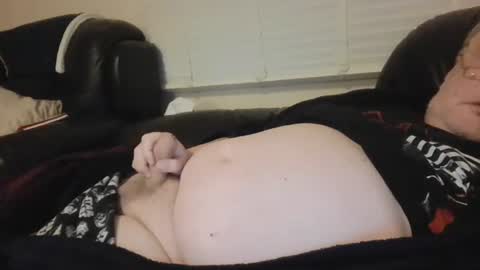 Snapshot of labialuv2suck chatting on 02.28.26 labialuv2suck online show from 02.28.26