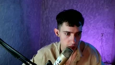 Snapshot of labour_guy chatting on 02.22.25 Marco online show from 02.22.25