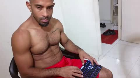 Snapshot of lacasadelosmunecosbq chatting on 04.15.26 Bruno Smith online show from 04.15.26