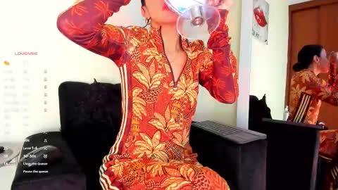 lace_victoria online show from 11.30.25