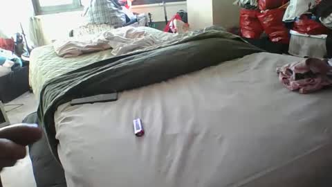 lachickadelbronx online show from 12.08.24